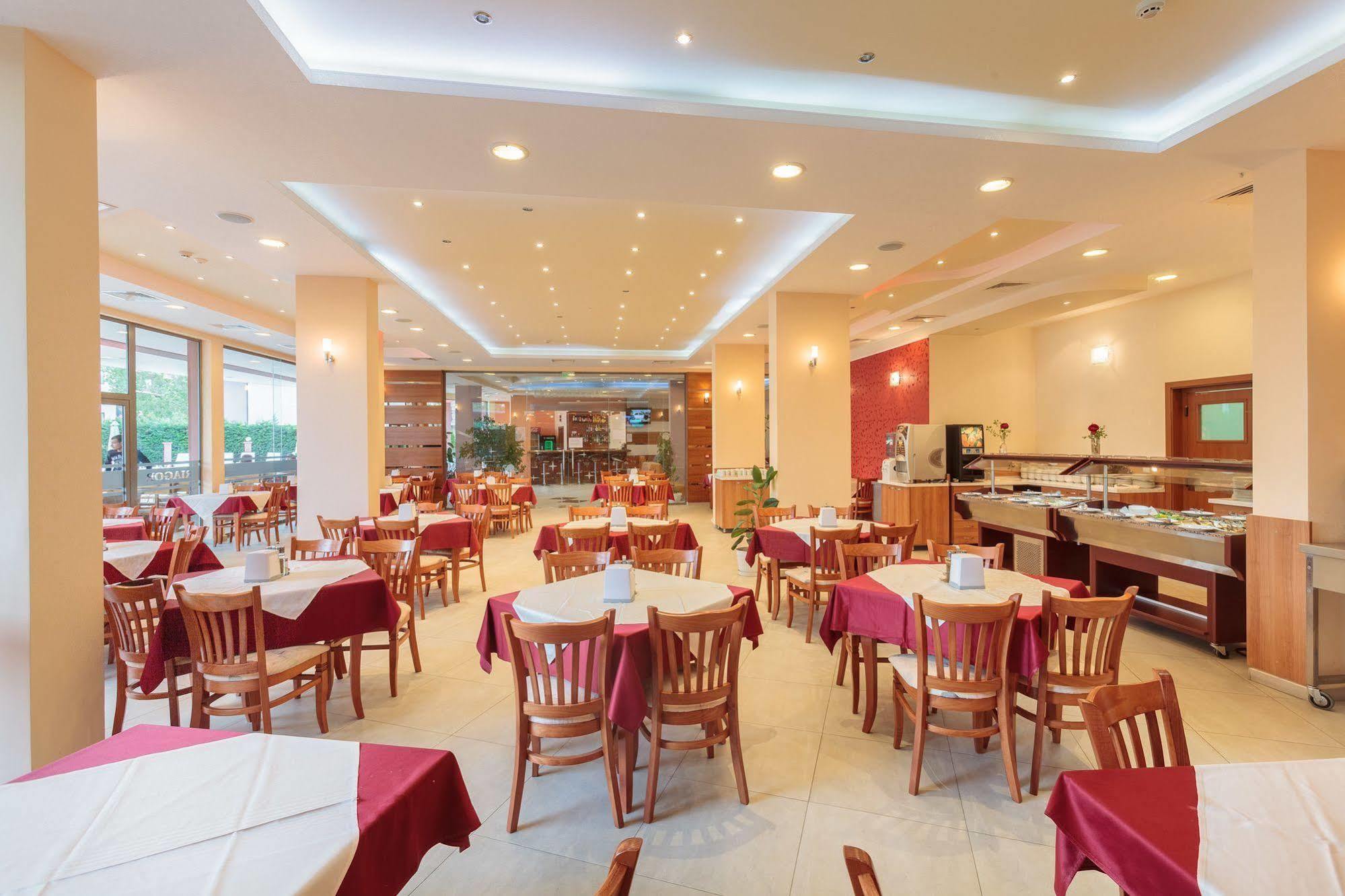 Hotel Riagor サニービーチ エクステリア 写真
